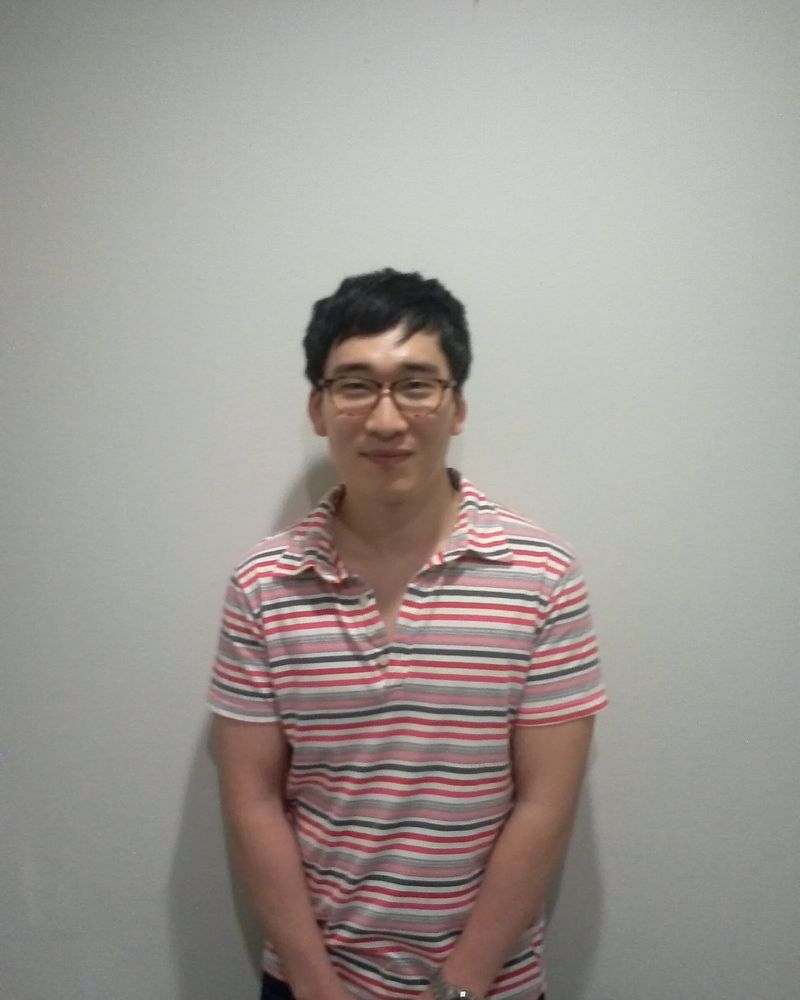 강민 사진 3 — 강민 사주와 정유일주