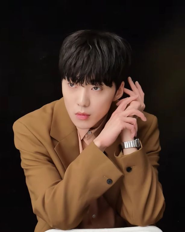 강승윤 사진 2 — 강승윤 사주와 정미일주