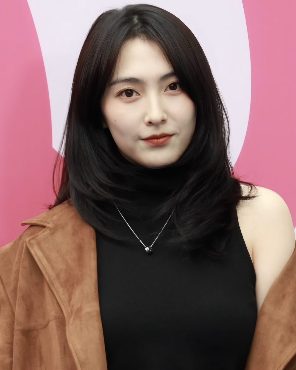 강지영 사진 — 카라 강지영 사주