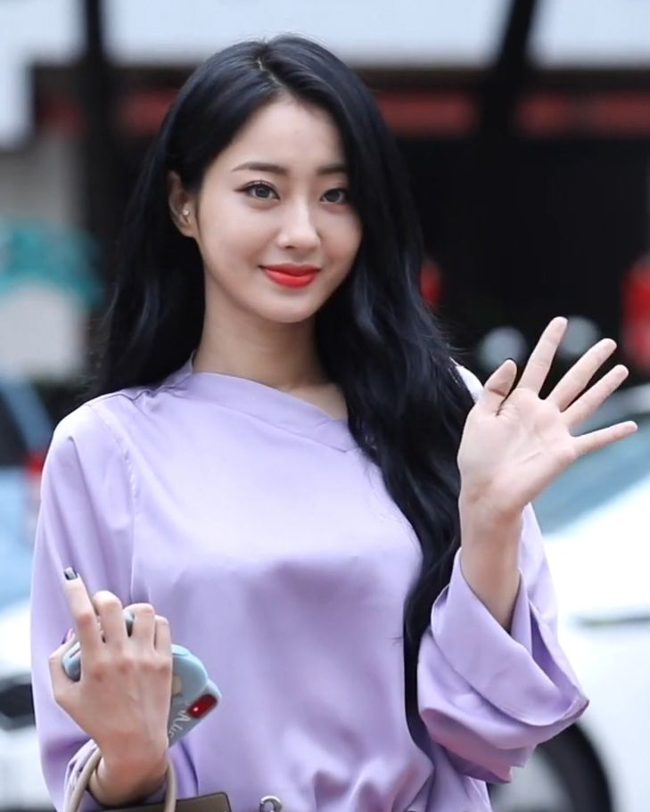경리 사진 2 — 경리 사주와 신미일주