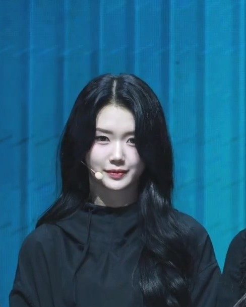 공유빈 사진
