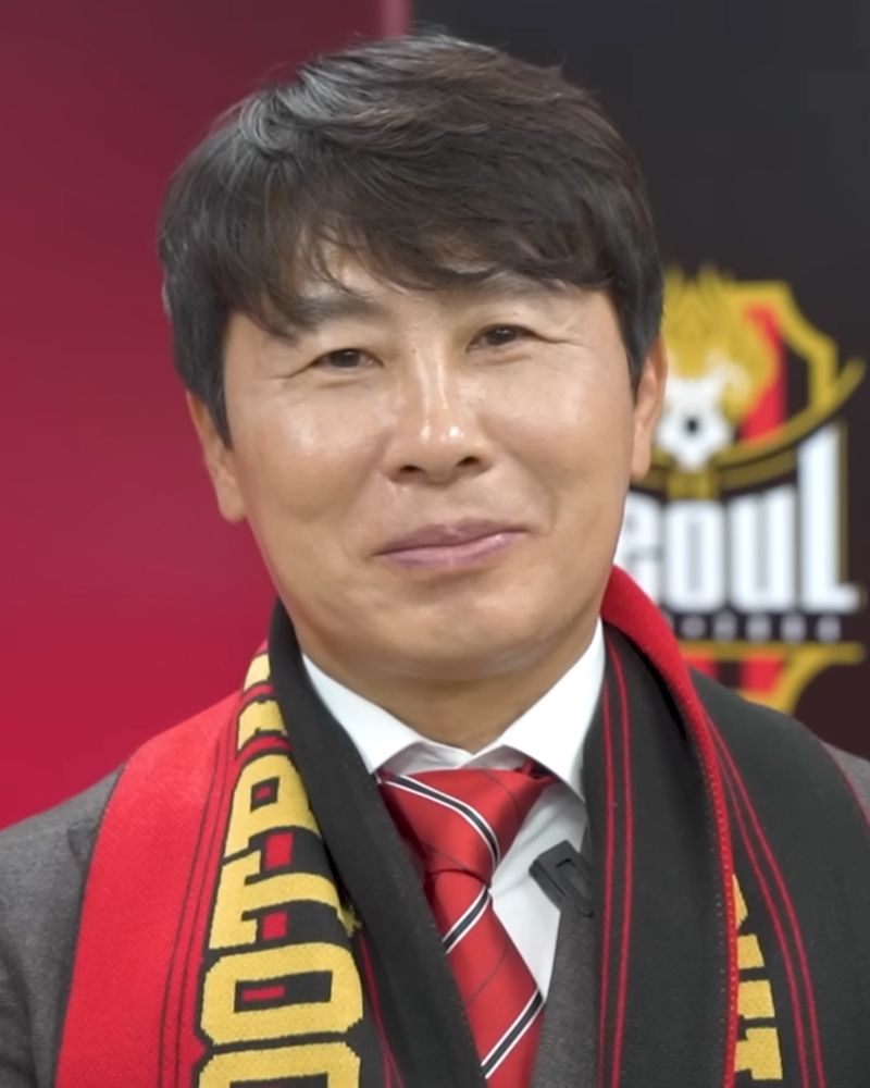 김기동 사진 3 — 김기동 사주와 임인일주