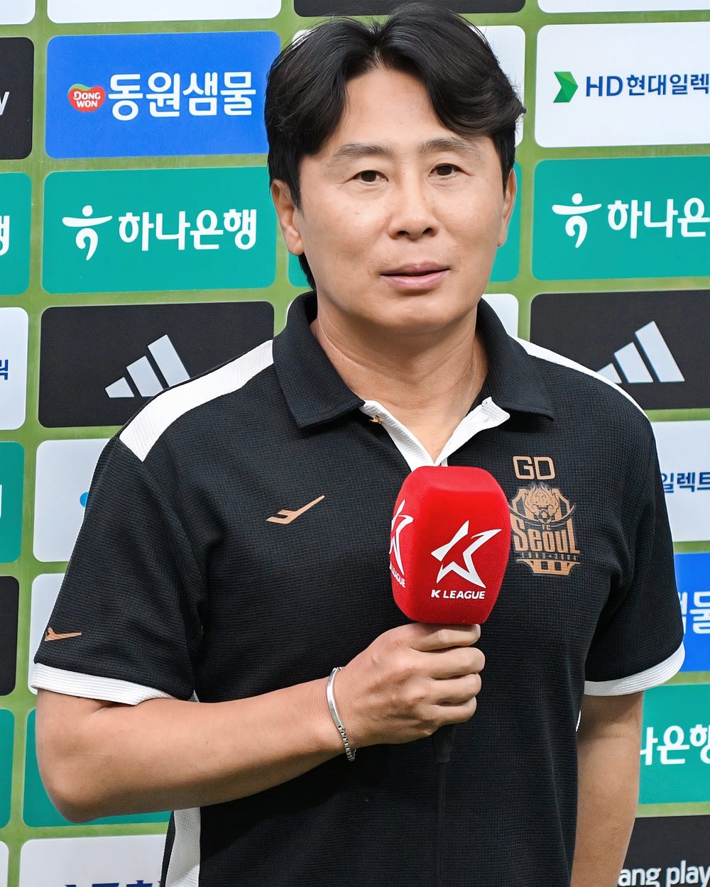 김기동 사진 — 축구 선수 김기동 사주