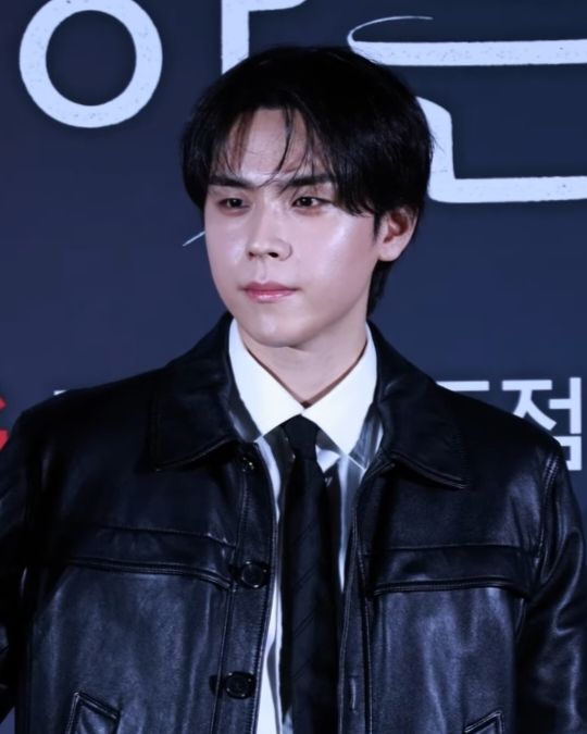 김도훈 사진 2 — 김도훈 사주와 을축일주