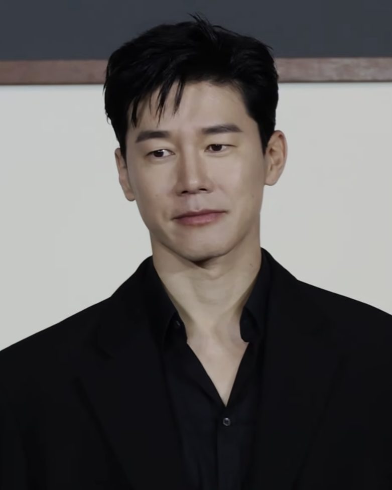 김무열 사진 — 배우 김무열 사주