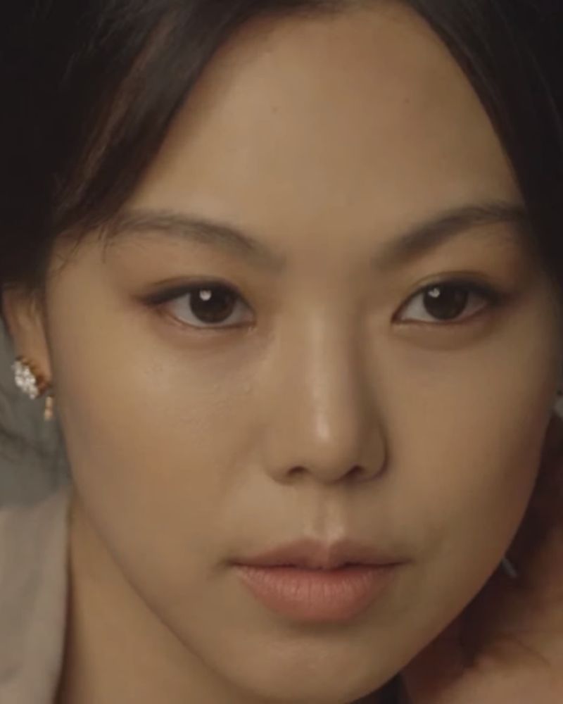 김민희 사진 2 — 김민희 사주와 계미일주