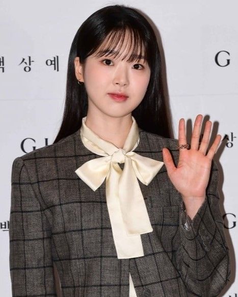 김시은 사진 3 — 김시은 사주와 신미일주