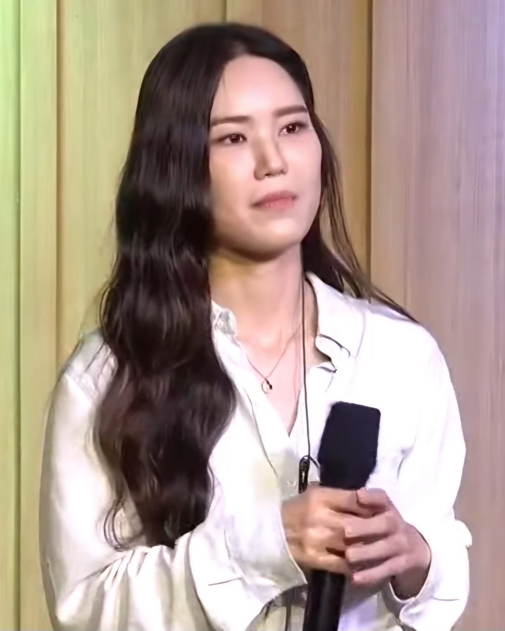 김연지