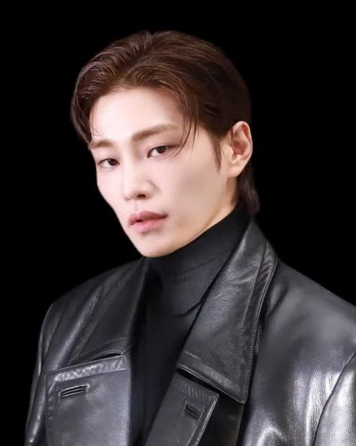 김재영 사진 2 — 김재영 사주와 무자일주