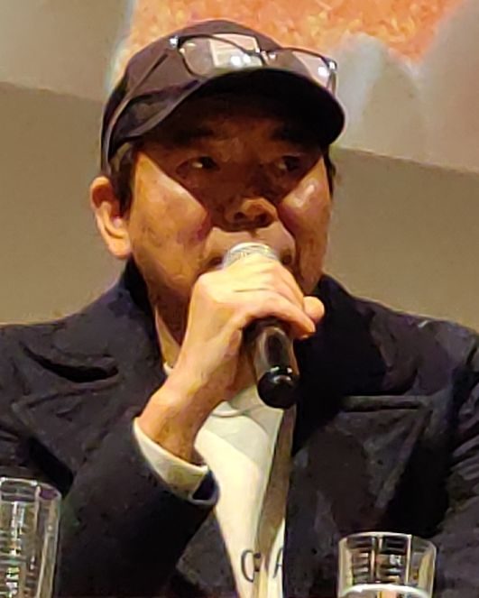 김지운 사진 2 — 김지운 사주와 병진일주
