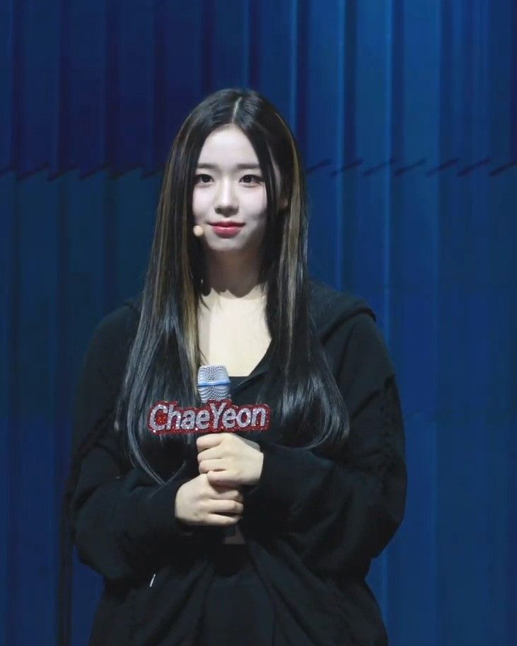 김채연 사진, 트리플에스 김채연 사주