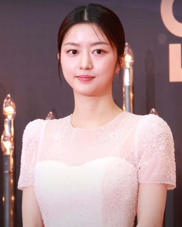 김현수 사진 2 — 김현수 사주와 임자일주