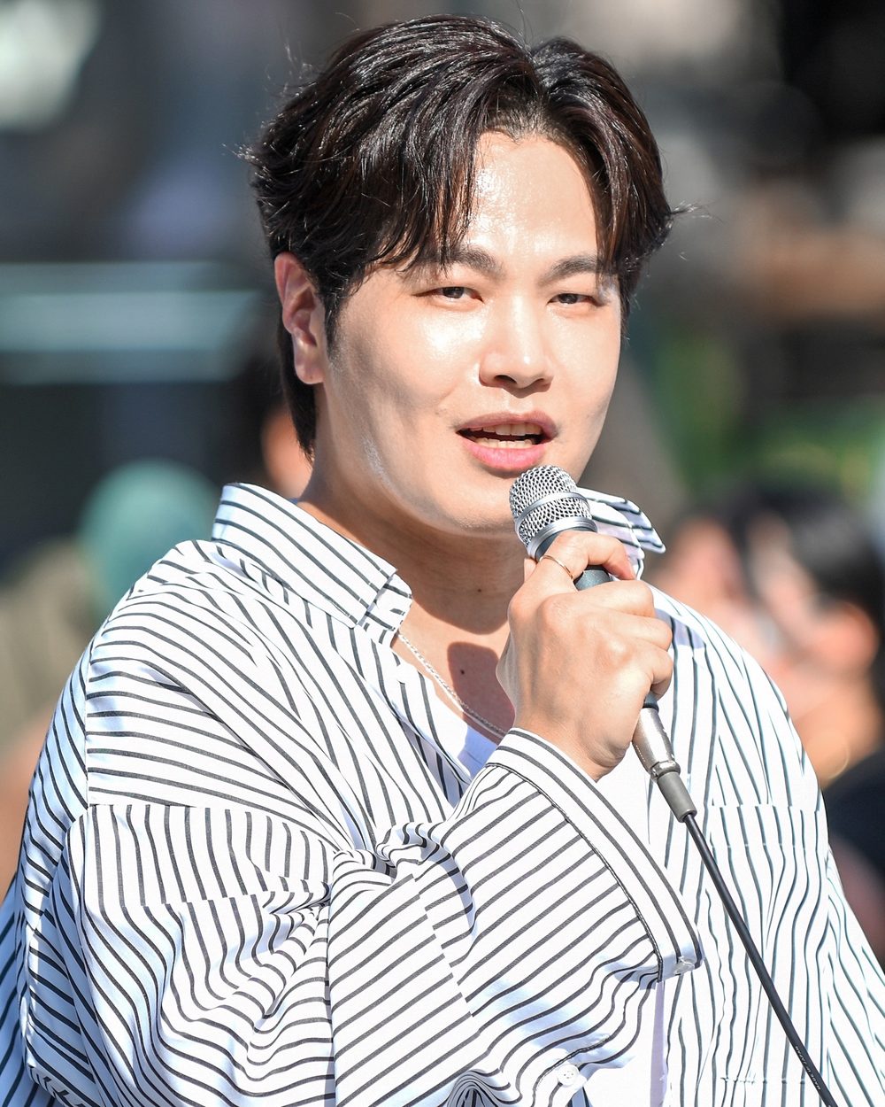 나윤권 사진, 가수 나윤권 사주