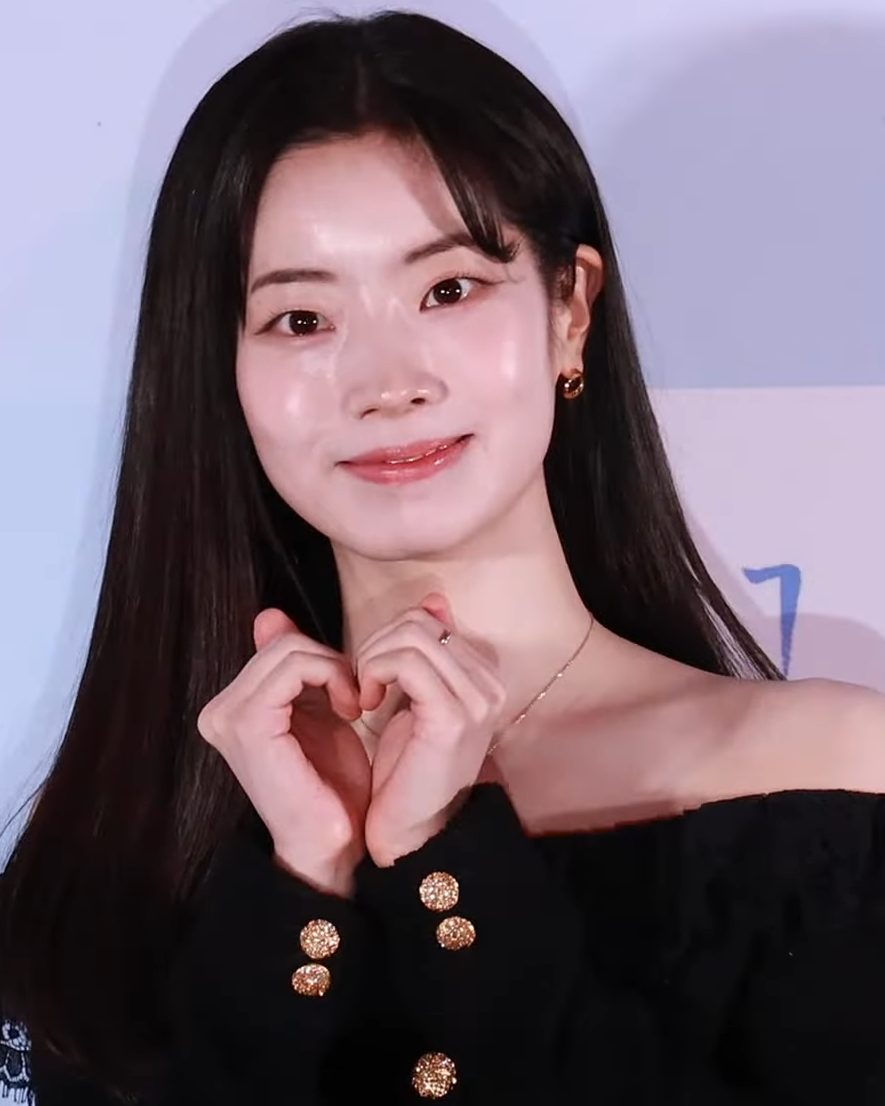 다현 사진 — 트와이스 다현 사주