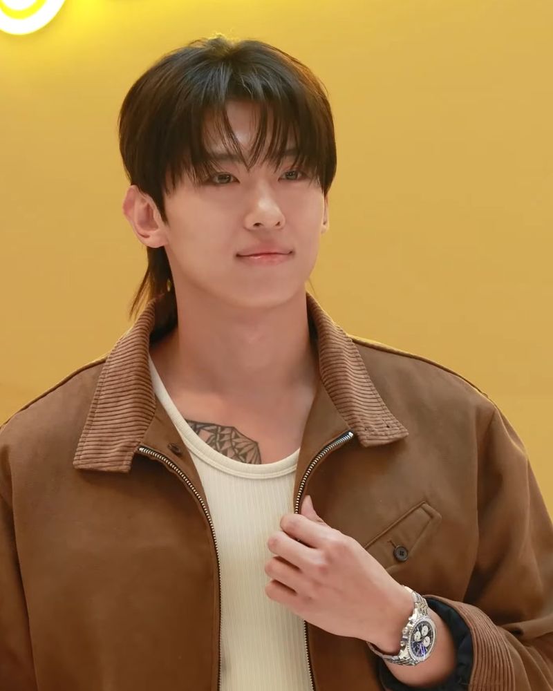 덱스 사진 2 — 덱스 사주와 신미일주