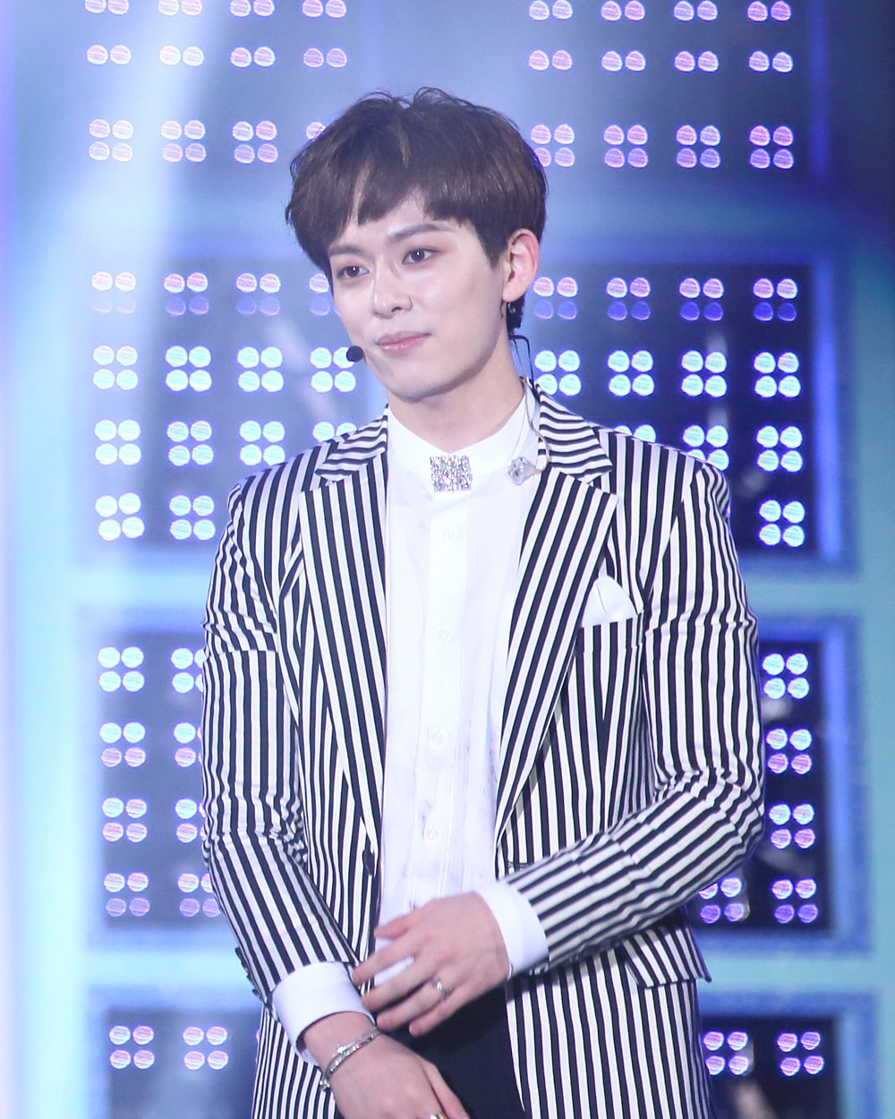 동현 사진