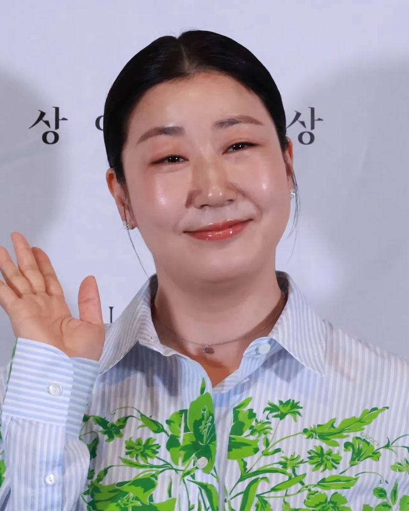 라미란 사진 2 — 라미란 사주와 신해일주