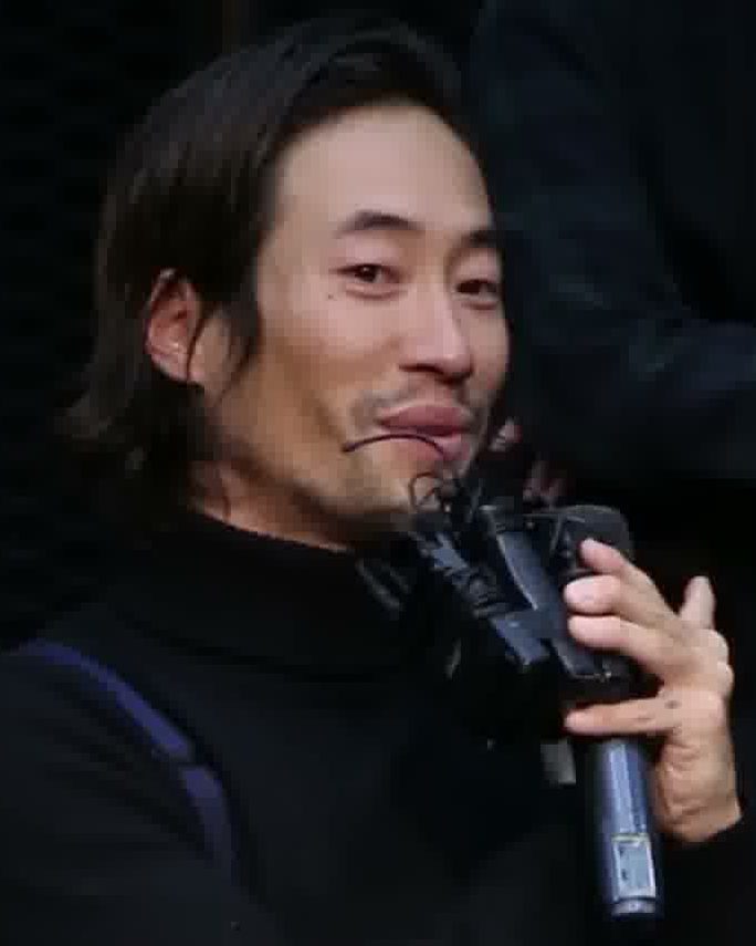 류승범 사진 — 배우 류승범 사주