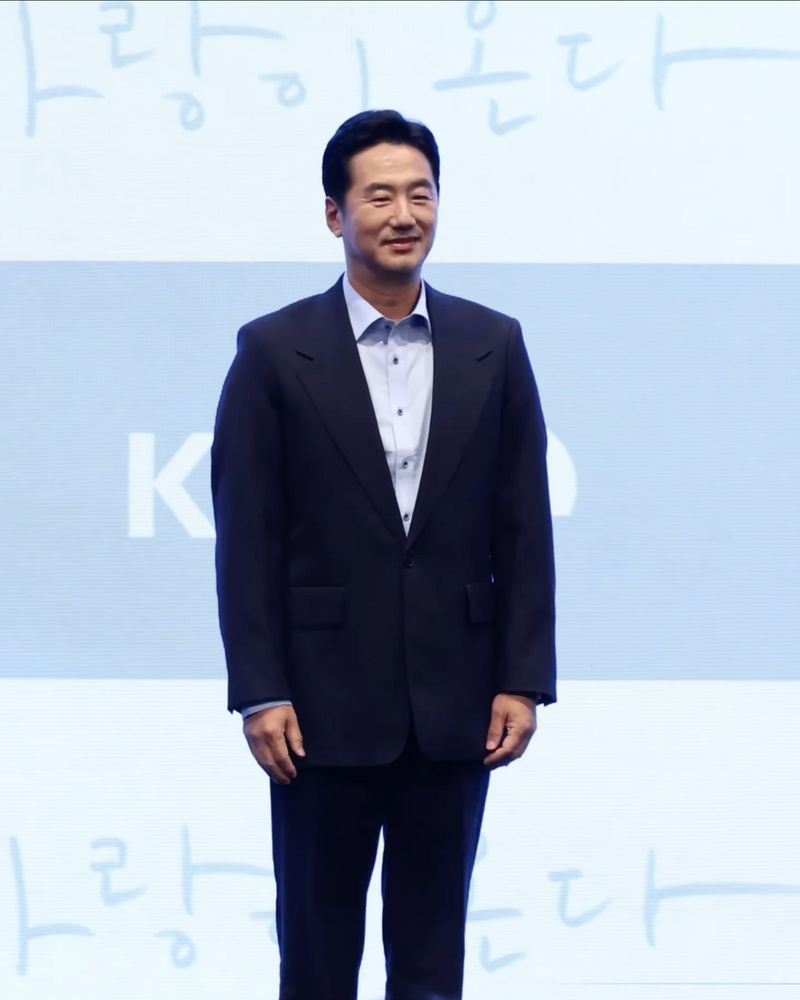 류승수 사진 2 — 류승수 사주와 기사일주