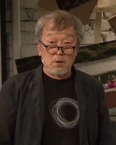 명계남 사진