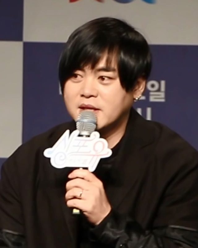 문희준