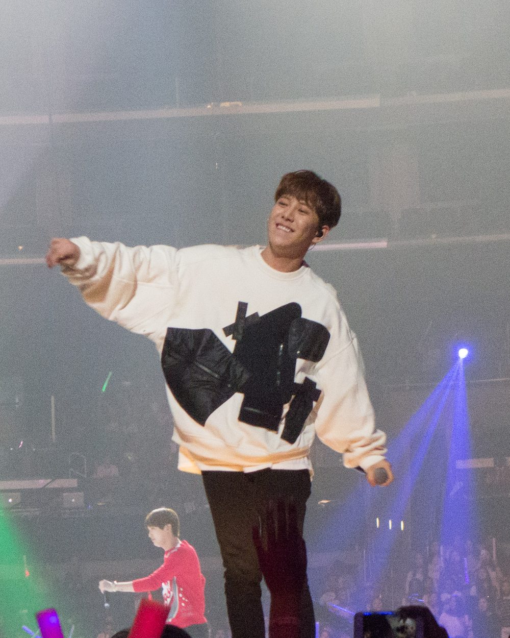 박경