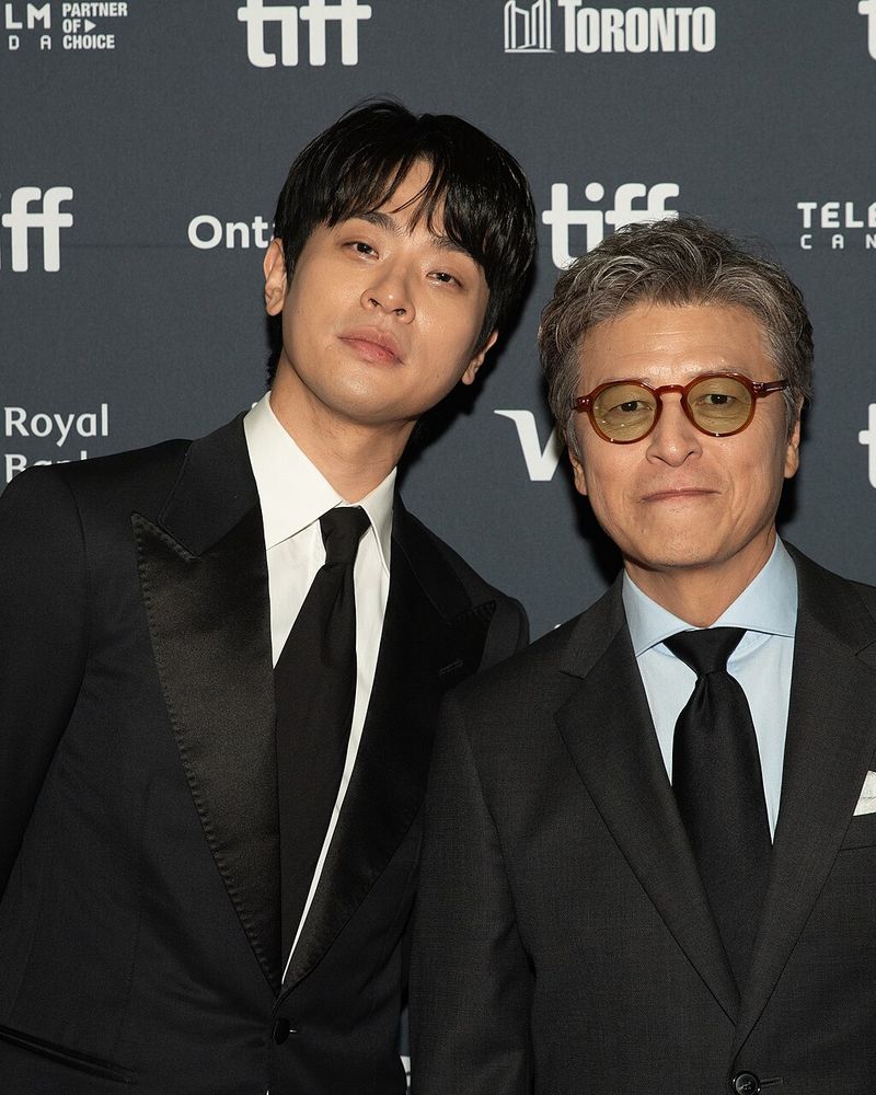 박정민 사진 2 — 박정민 사주와 임신일주