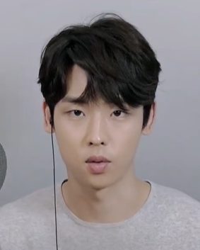 박정우 사진