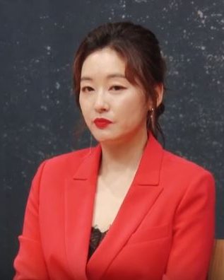 박진희 사진 — 배우 박진희 사주