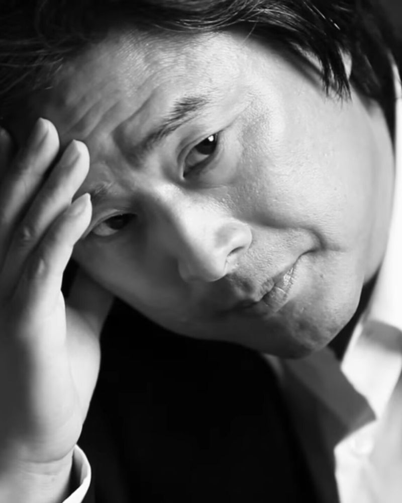 박찬욱 사진 2 — 박찬욱 사주와 무술일주