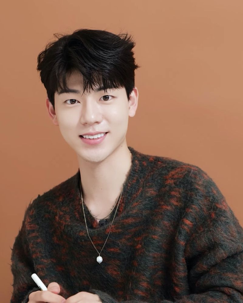 배현성 사진 2 — 배현성 사주와 을묘일주
