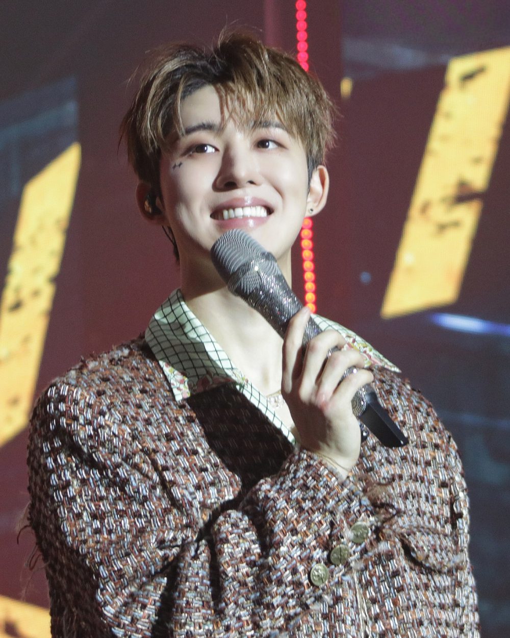 비아이 사진