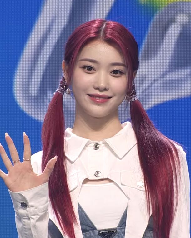 션샤오팅 사진 2 — 션샤오팅 사주와 무진일주