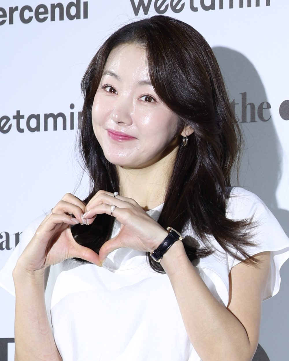 소이현 사진 — 배우 소이현 사주