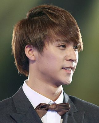 손동운 사진 2 — 손동운 사주와 정미일주