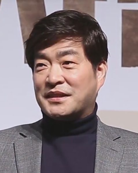 손현주 사진 — 배우 손현주 사주