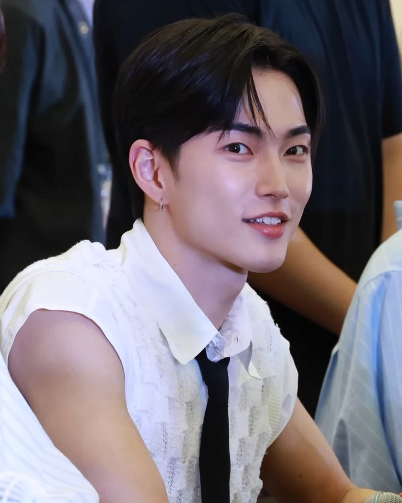 승한 사진 2 — 승한 사주와 무신일주