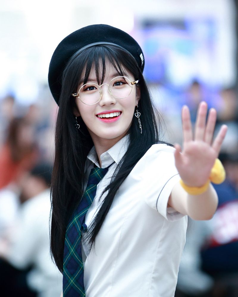 시연 사진 2 — 시연 사주와 병자일주