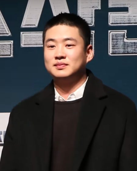 안재홍 사진