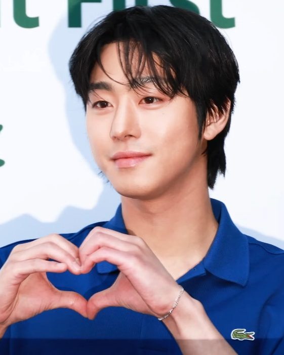 안효섭