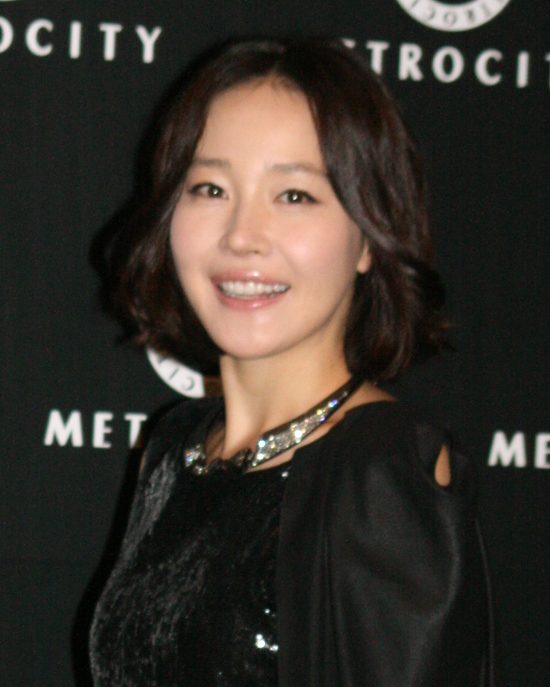 엄지원 사진 — 배우 엄지원 사주