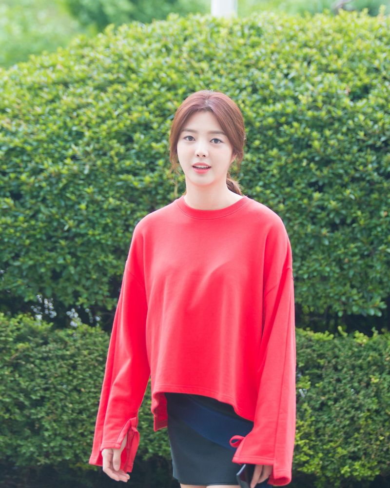 엄현경 사진
