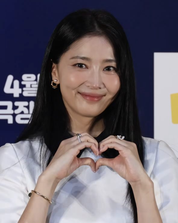 오윤아 사진