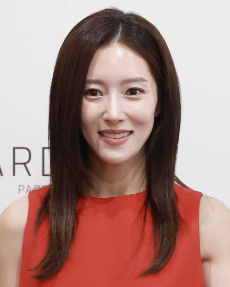 왕빛나 사진 2 — 왕빛나 사주와 계해일주