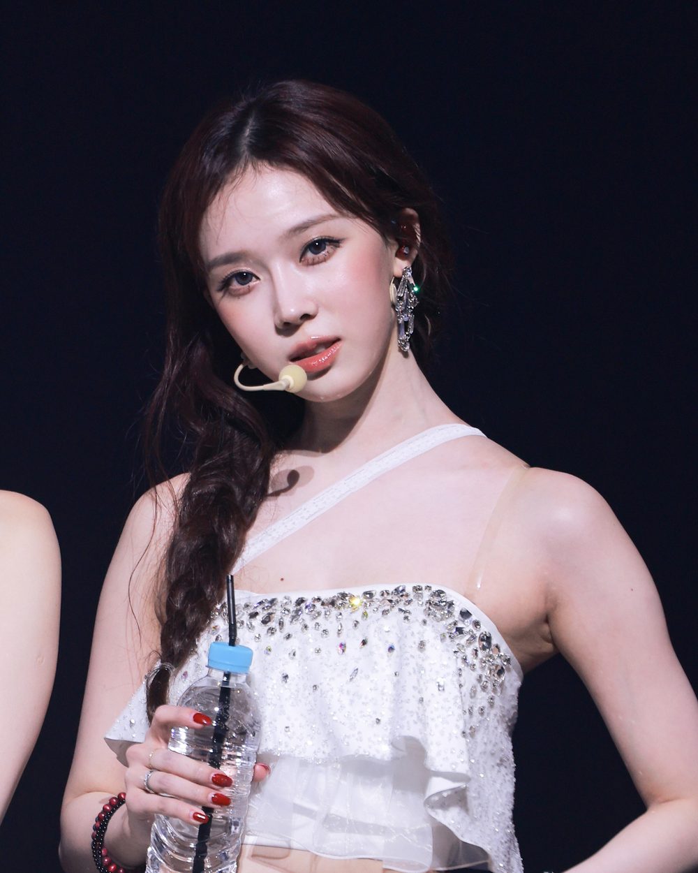 윈터 사진 — 에스파 윈터 사주