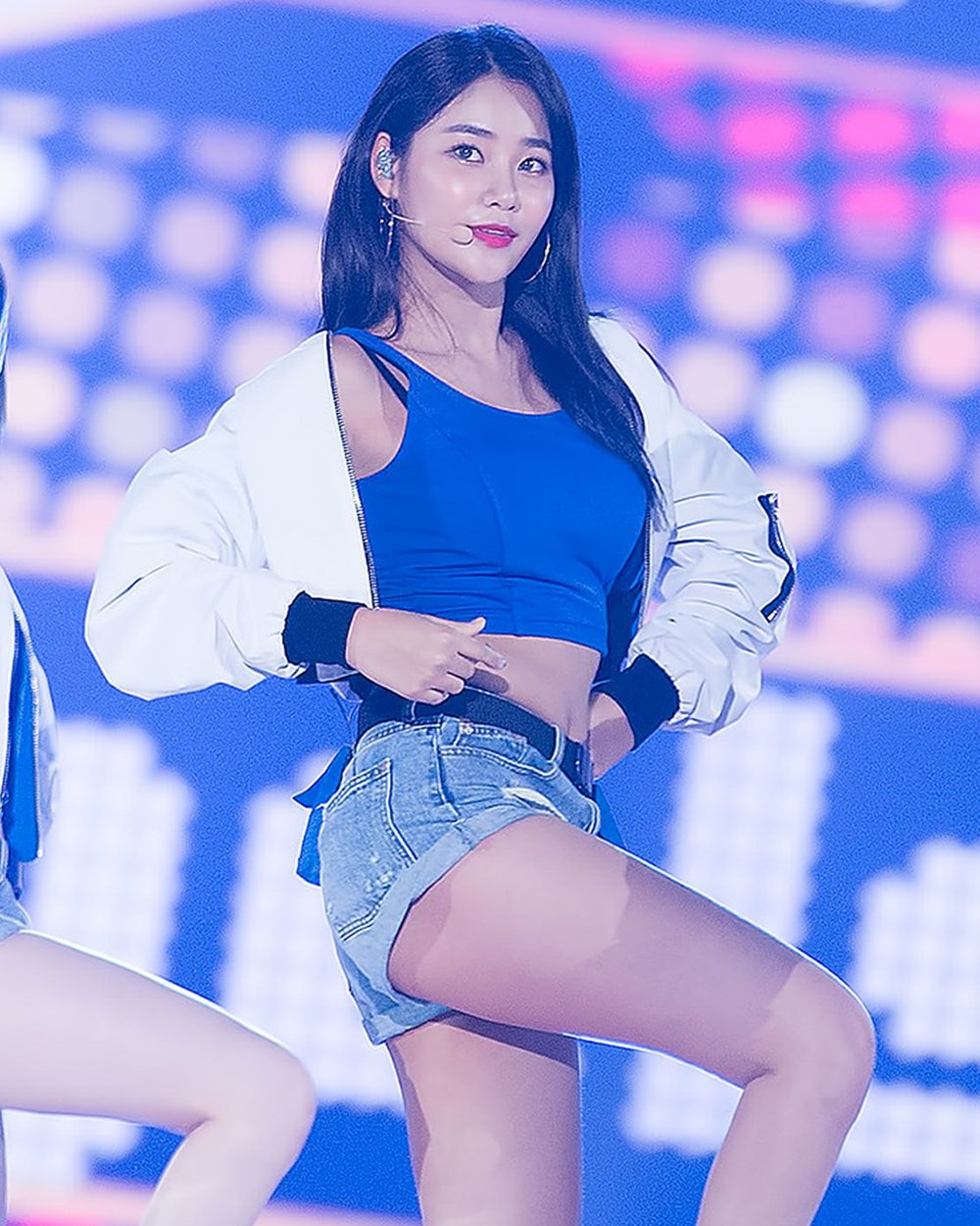 유나