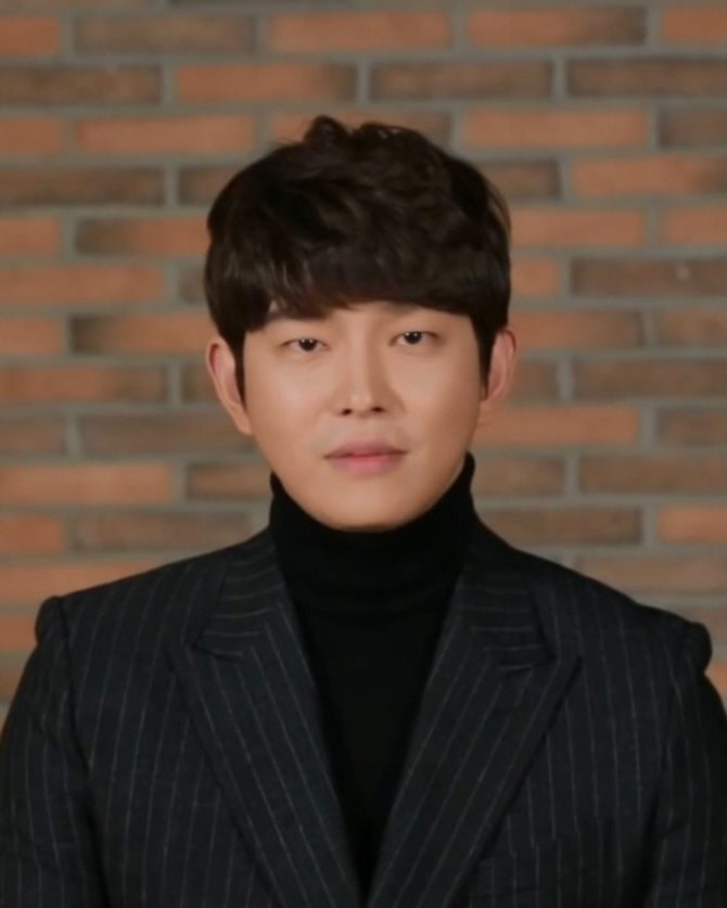윤균상