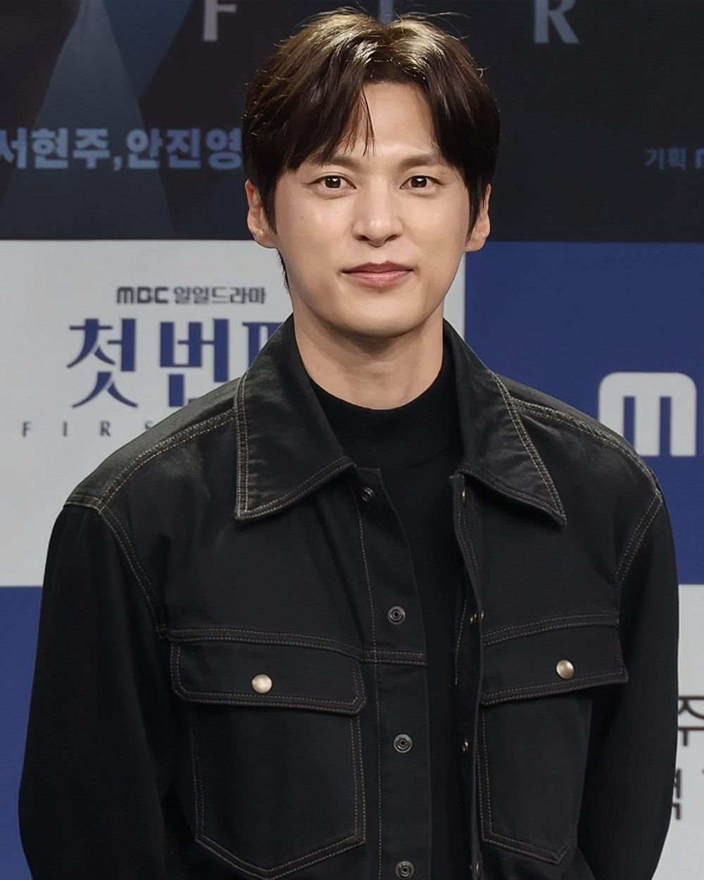 윤선우 사진