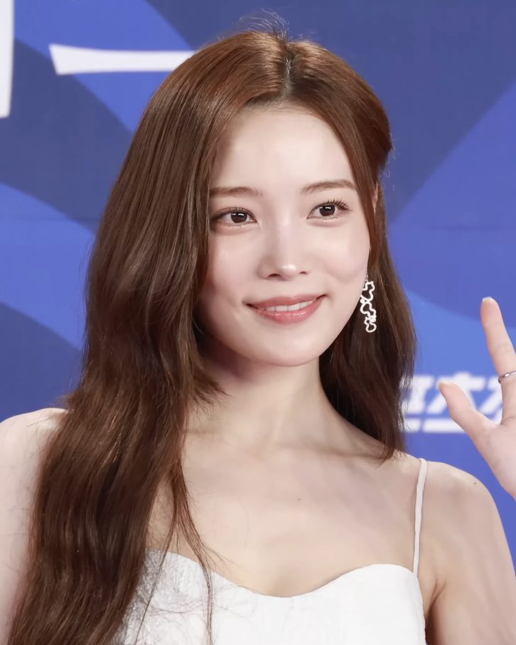 윤소희 사진