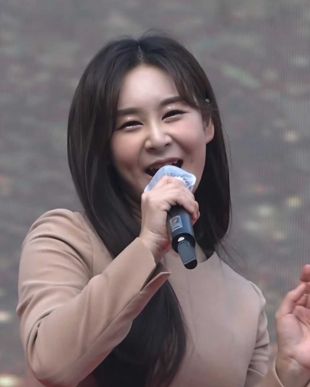 윤태화 사진, 가수 윤태화 사주